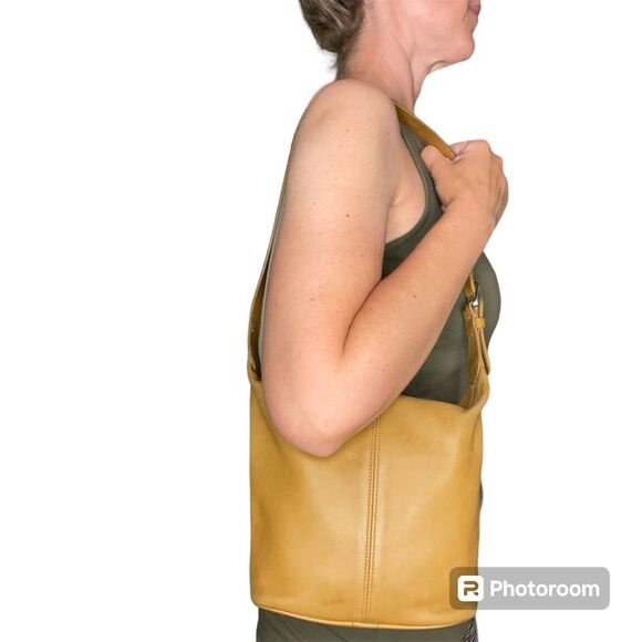 Vintage Coach Soho Mini Bucket Bag Purse Handbag Leather 4148 Lightweight Toffee - Picture 2 of 16